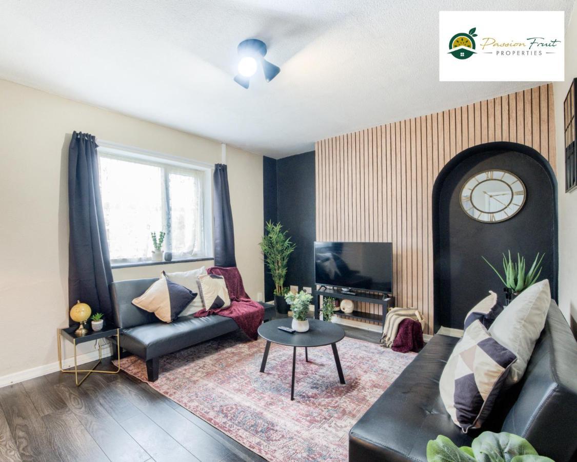 3 Bedroom House With 5 Beds House By Passionfruit Properties Near Coventry City Centre - Bcc Εξωτερικό φωτογραφία