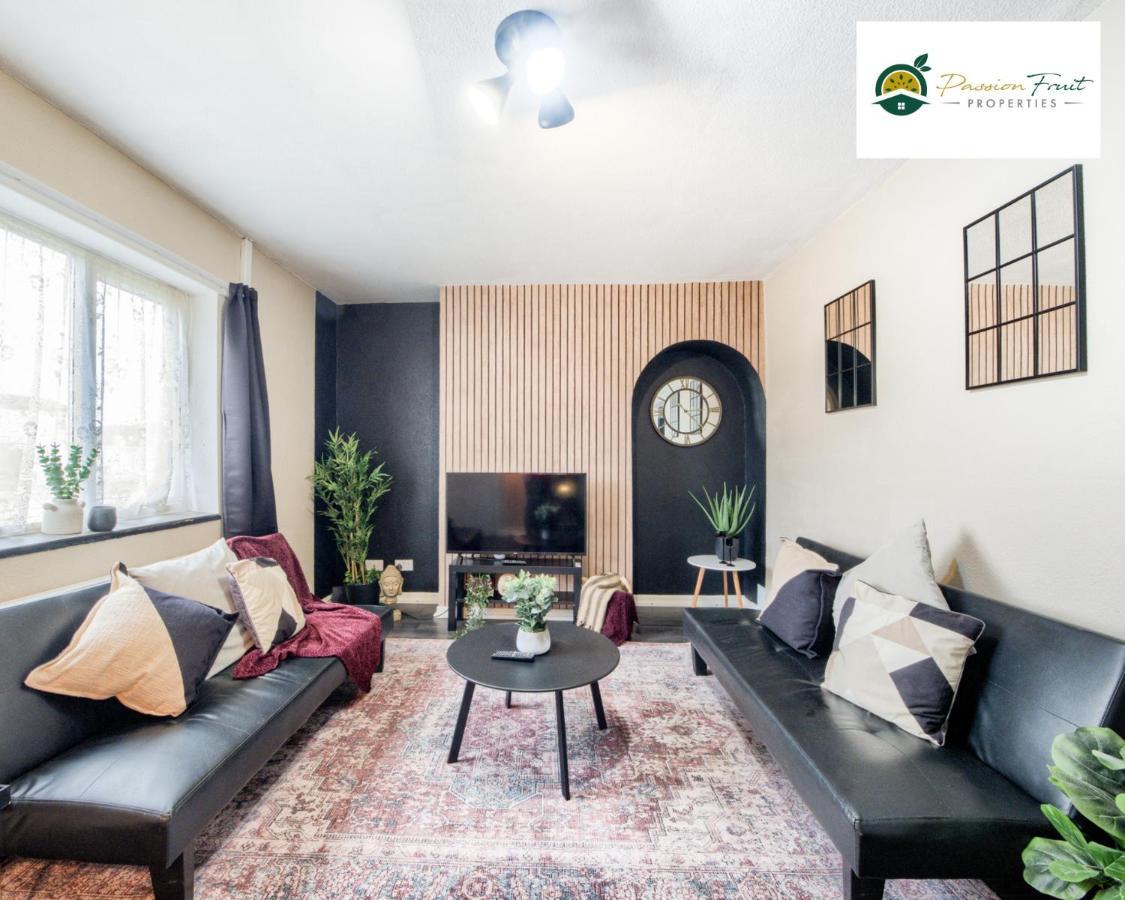 3 Bedroom House With 5 Beds House By Passionfruit Properties Near Coventry City Centre - Bcc Εξωτερικό φωτογραφία